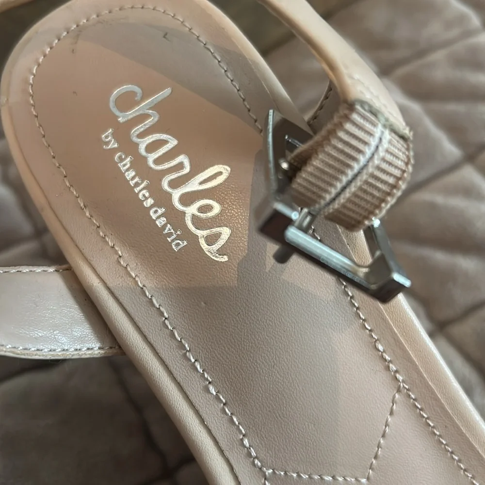 Charles David Elegant Beige Women's Sandals - Picture 3 of 4